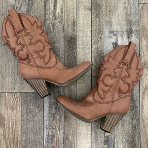cowboy boots